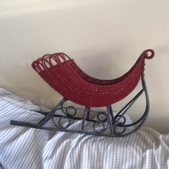 Red Wicker Holiday Sleigh - Picture 2 of 10